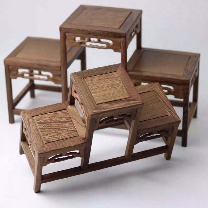 Kệ gỗ Tam Cấp cuốn thư cao cấp.
