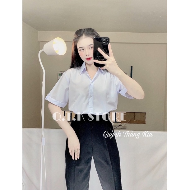 Sơ mi trắng xanh tay ngắn thiết kế độc quyền qtk