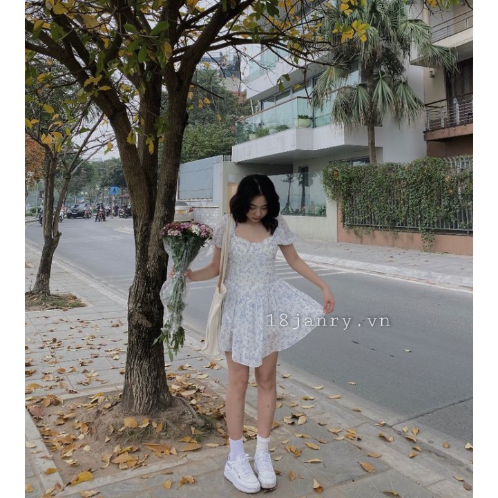 Mini dress - Đầm hoa nhí cổ vuông dáng xoè