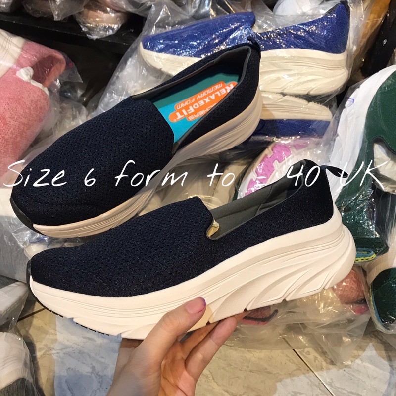 Giày slip on đế độn SKECHERS