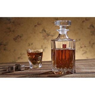 Bình vuông pha lê Ý RCR Opera 750ml