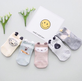 Tất tiny cho bé