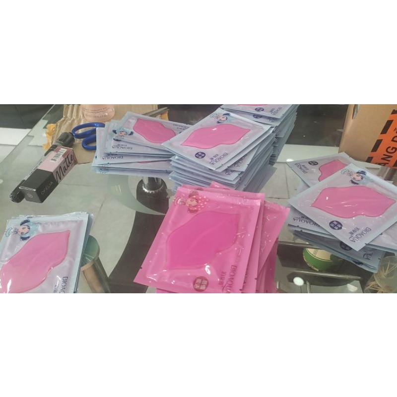 MẶT NẠ MÔI BIOAQUA