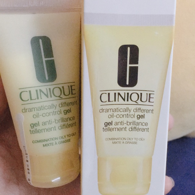 Clinique dưỡng ẩm
