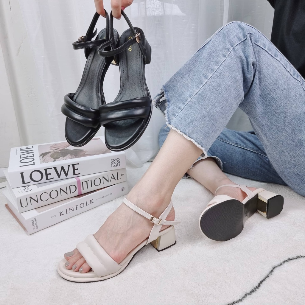 Giày sandal cao gót nữ quai phồng êm mềm gót tráng gương độc đáo cao 4cm Cillie 1106