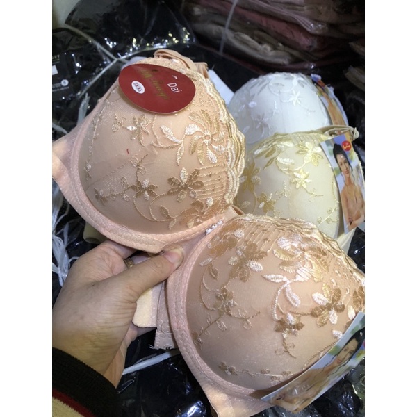 Áo ngực có gọng không mút