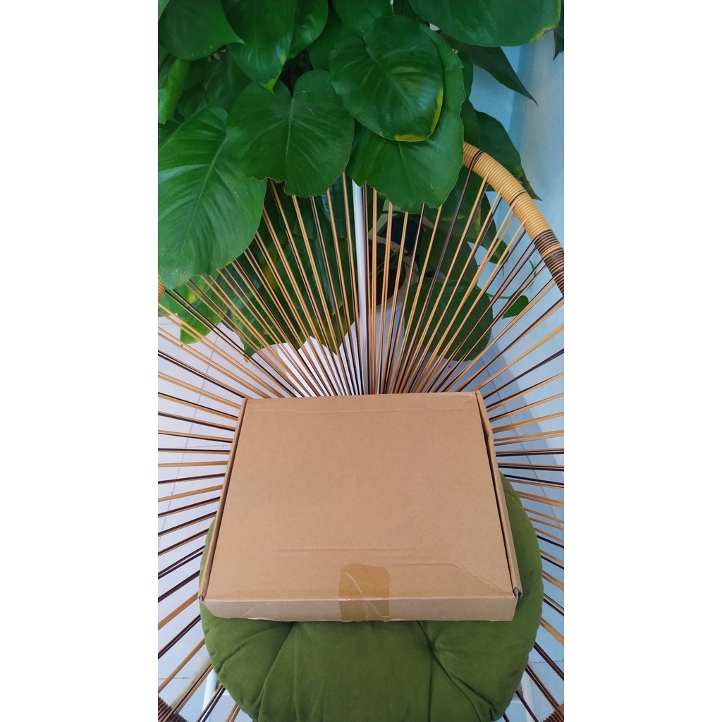 Hộp Quà kèm thiệp 30x25x5 Cm - Hộp Catton đựng quần áo.