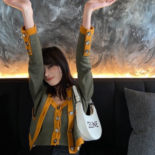 Bộ đồ ZHELIHANGFEI gồm áo dệt kim hai dây + áo cardigan gợi cảm