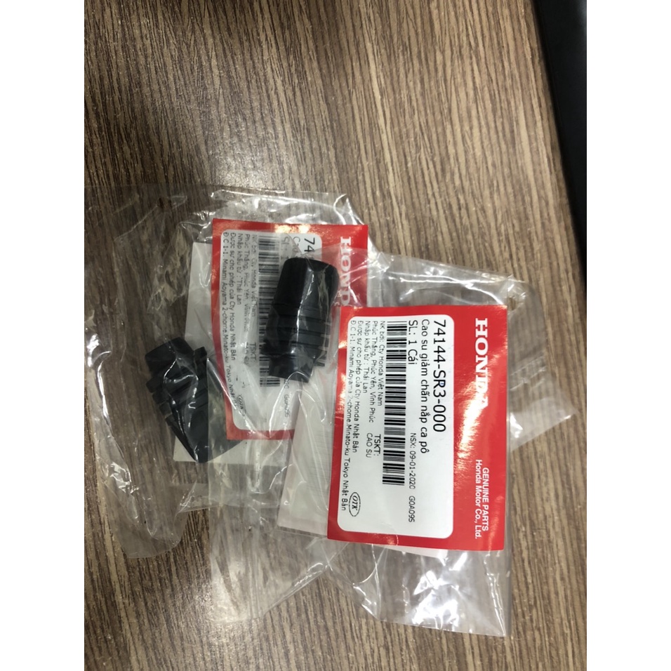 Cao su giảm chấn nắp capo honda civic 2006-2015