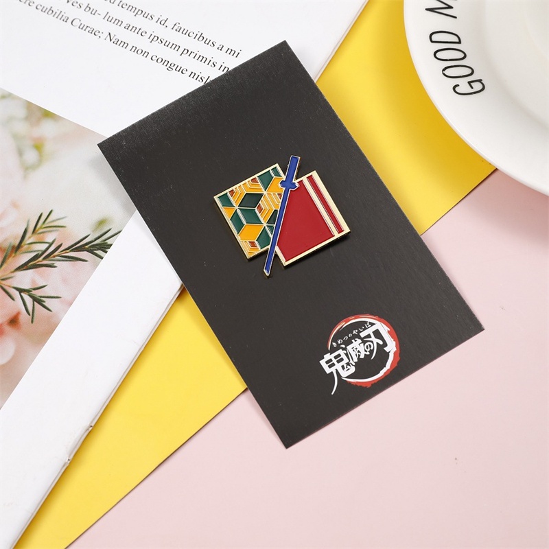 Ghim Cài Áo Phong Cách Anime Nhật Bản Độc Đáo