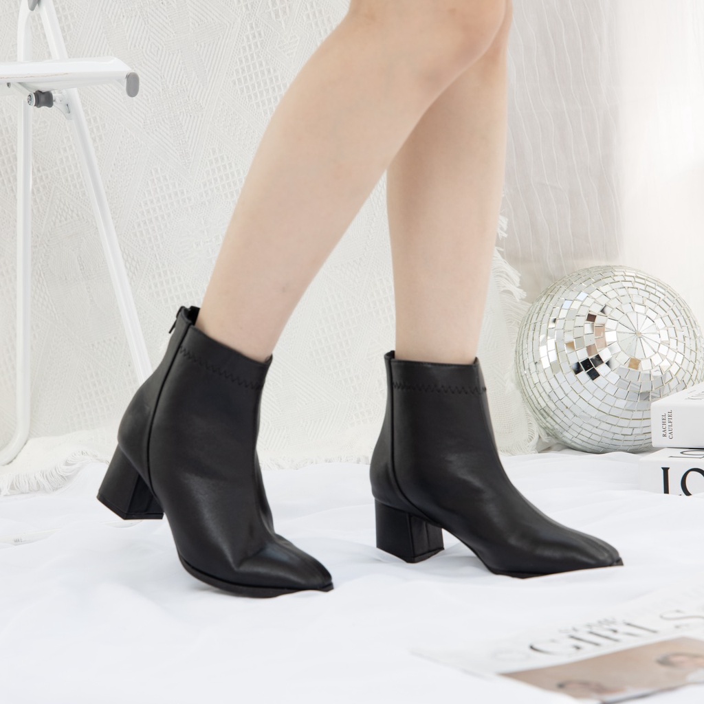 Giày Boots Nữ thời trang MWC Boots cổ thấp gót vuông 5p dáng bốt lửng màu đen phong cách hàn quốc NUBO-9103