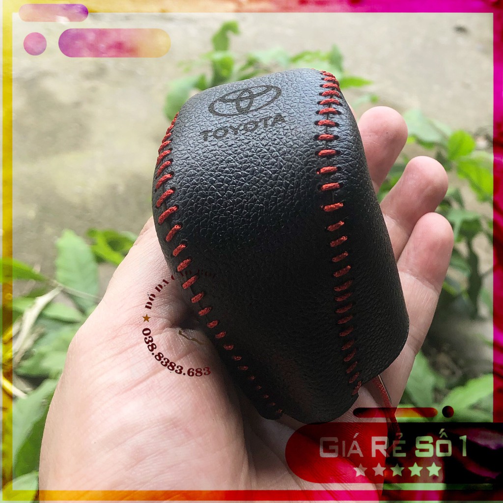 Bọc Cần Số xe TOYOTA CROSS, RAIZE, VELOZ, AVANZA 2022, CAMRY , ALTIS .. DA BÒ NHIỀU MÀU SẮC..