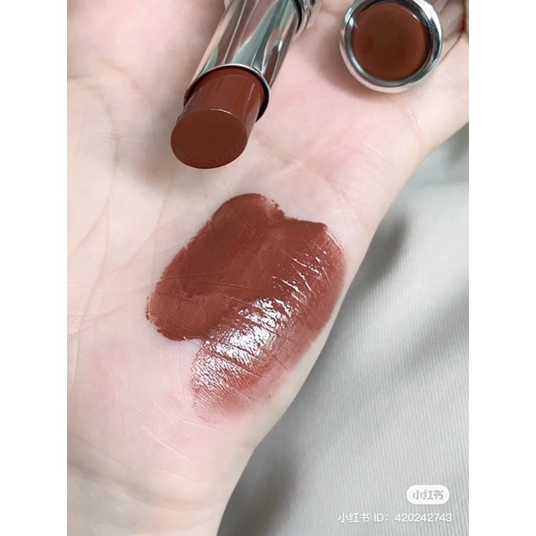 Son thỏi bóng lâu trôi có màu Sephora Collection Rouge Lacquer Long Lasting Lipstick