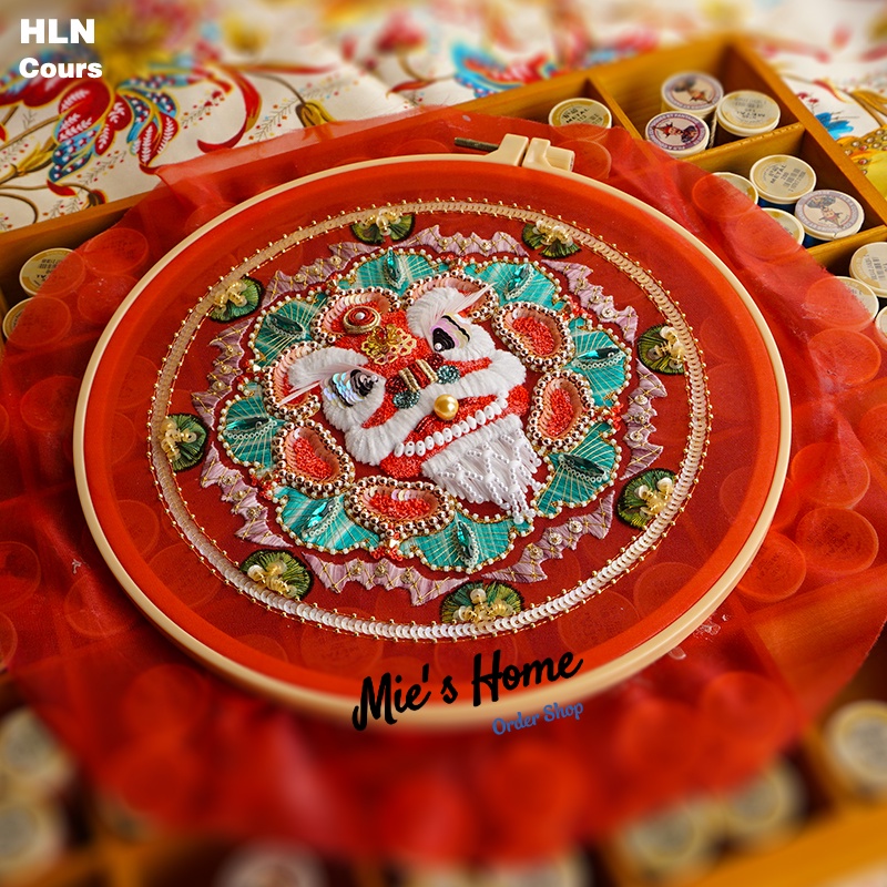 Bộ dụng cụ tự thêu kèm khung mẫu LÂN TRUNG THU trang trí NHÀ CỬA / quà tặng cho bạn bè DIY THÊU TAY - MIE Handmade