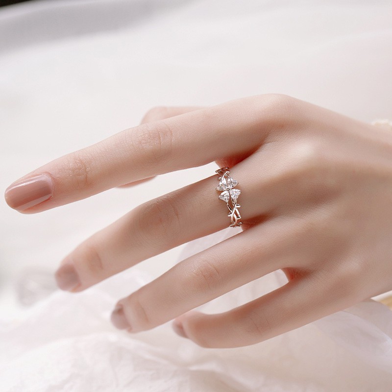 Nhẫn nữ mặt Hình Cỏ Bốn Lá Đính Đá Xinh Xắn Cho Nữ ANTA Jewelry ATJ3016