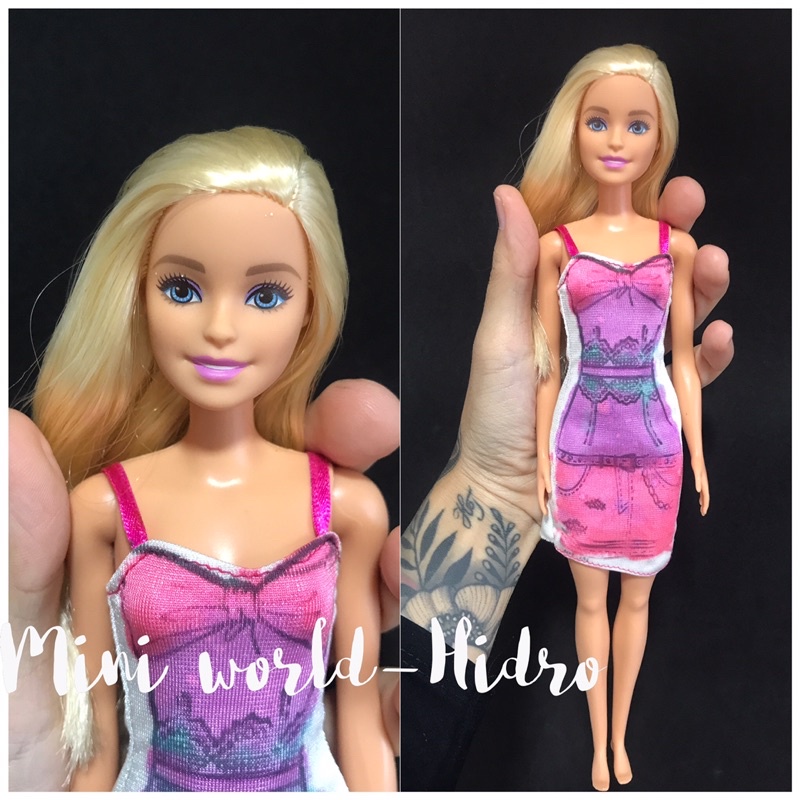 Búp bê Barbie chính hãng tồn kho