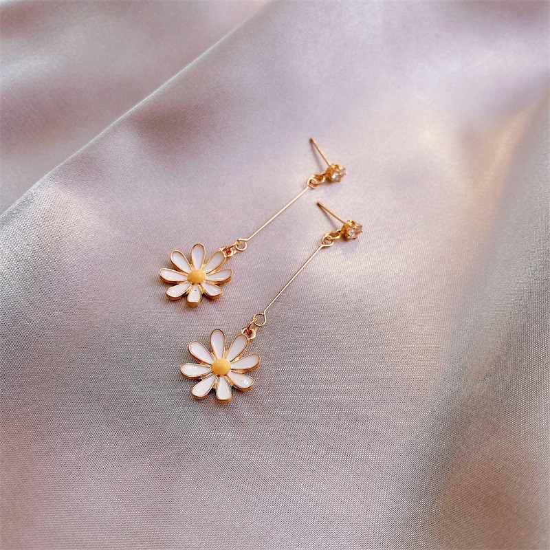 Cute Chrysanthemum Earrings For Women