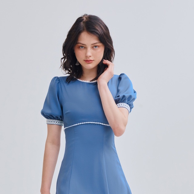 Đầm Marc viền ren newtag