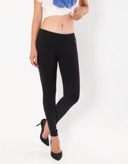 Quần legging Pink