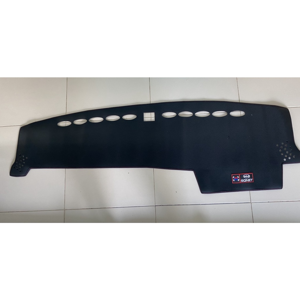 KIA SONET 2021- 2022-THẢM CHỐNG NẮNG TAPLO DA CARBON  CAO CẤP CHO XE Ô TÔ kimanh2792