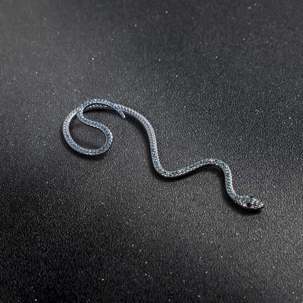 Khuyên Tai Nữ Trang Tạo Hình Độc Đáo