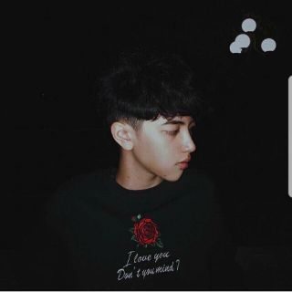 [ ẢNH THẬT ] LONGTEE IN "I LOVE YOU" HOA HỒNG