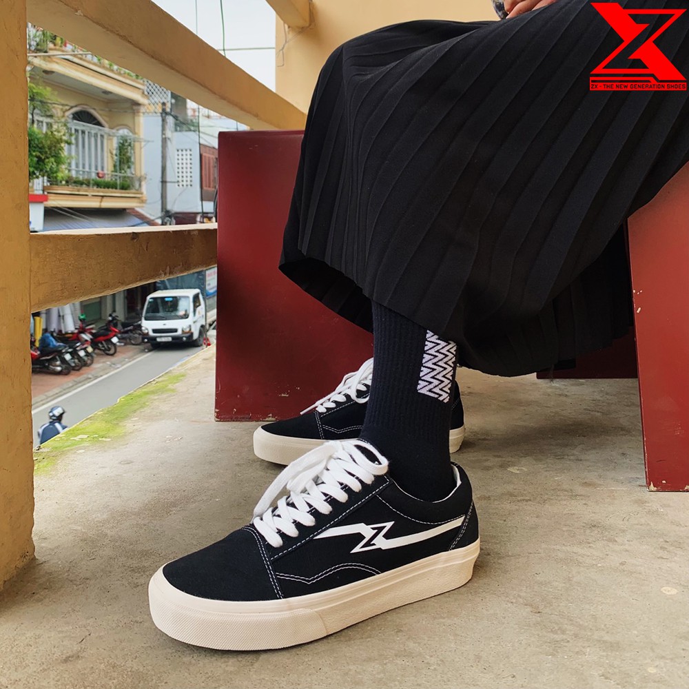 Giày sneaker - Nam Nữ - ZX 02 - Màu đen phối sọc trắng cool ngầu