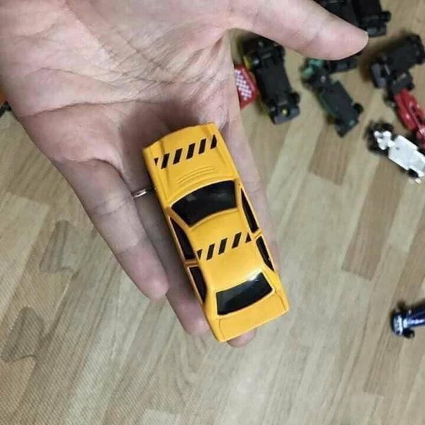 [HOT] SET 50 OTÔ SẮT WHEELS QUÀ TẶNG CHO BÉ