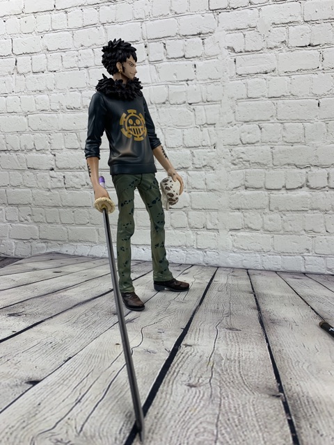 Mô hình - figure - Trafalgar law - onepiece