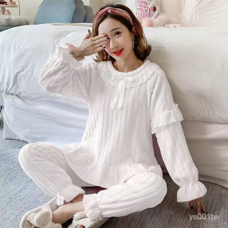 Bộ Đồ Ngủ Vải Flannel Phối Nhung Dày Ấm Áp Kiểu Công Chúa Thời Trang Xuân Thu Cho Nữ
