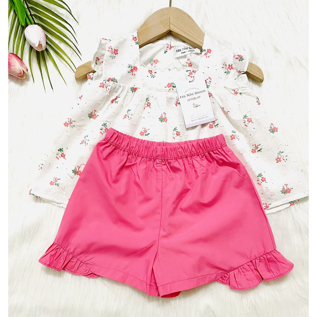 BỘ COTTON HOA NHÍ QUẦN ĐÙI ÁO SÁT NÁCH BÉ GÁI ( 3-8 TUỔI)