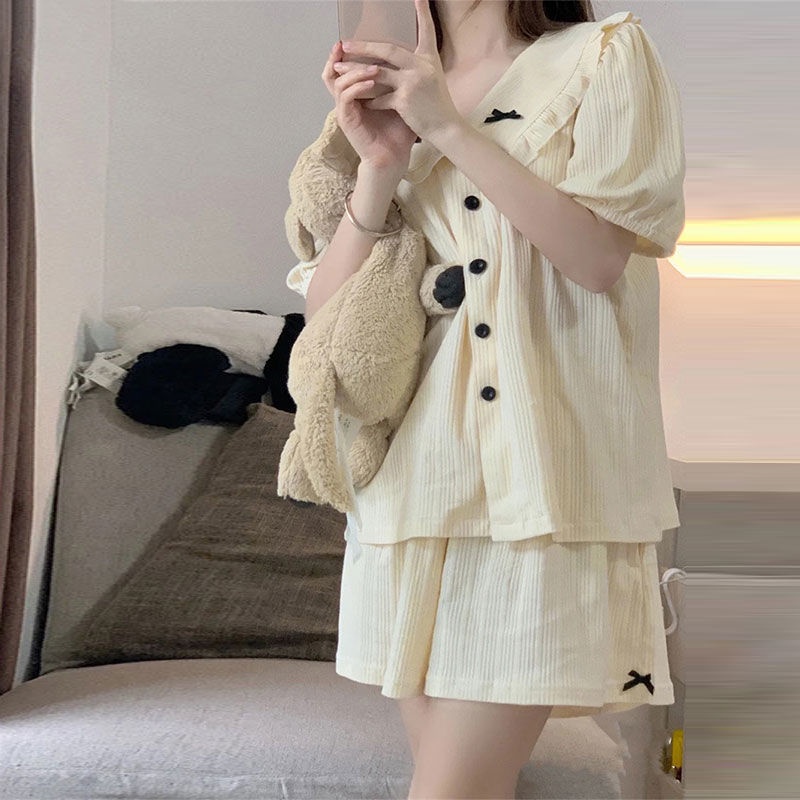 Bộ đồ ngủ tay ngắn phối viền cổ búp bê phong cách Nhật Hàn dễ thương cho nữ