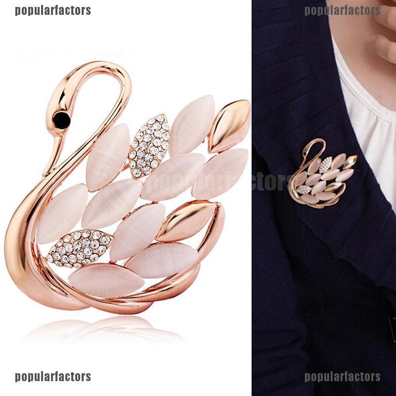 Ghim Cài Áo Hình Thiên Nga Đính Đá Sang Trọng