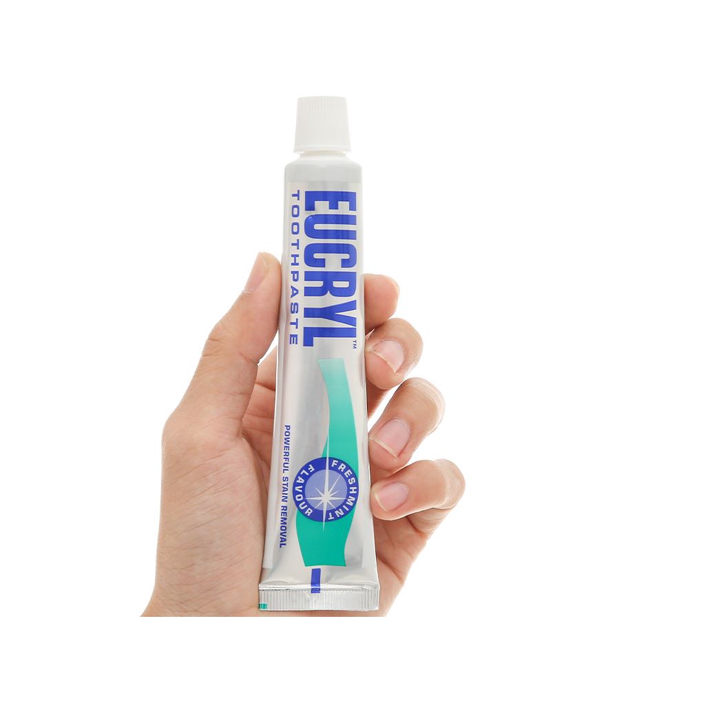 Kem Đánh Răng Bạc Hà Tẩy Trắng Eucryl Toothpaste 62g