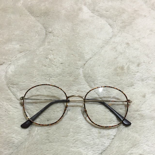 Kính 2 hand korea