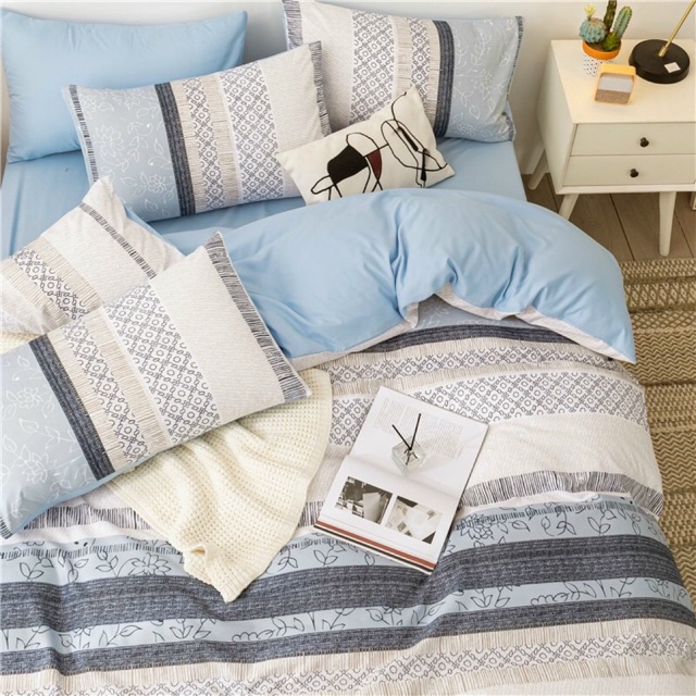 Bộ Chăn Ga Gối Poly Cotton Thổ Cẩm Trắng Xanh