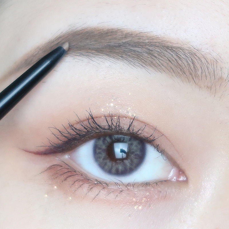 Bút kẻ mày thiết kế hai đầu chống mồ hôi chống nước lâu trôi