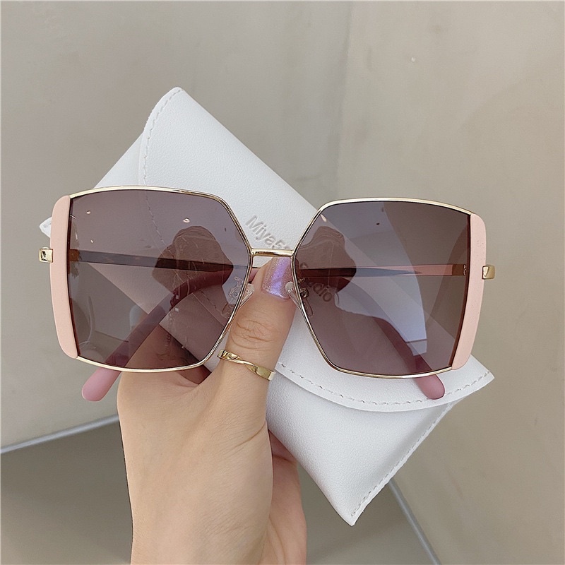 MẮT KÍNH NỮ THỜI TRANG HOT TREND
