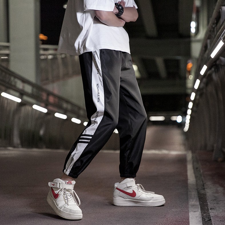 Quần Jogger Nam Nữ Phong Cách Hàn Quốc