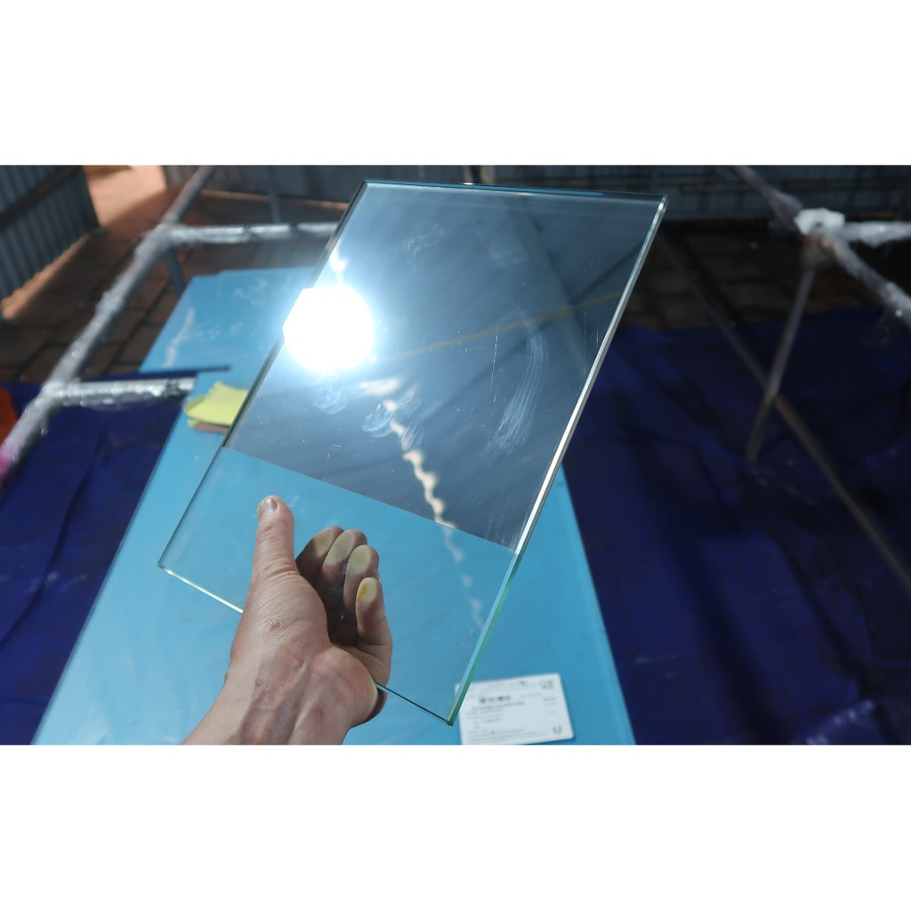 Sơn gương trên kính, mica và nhựa trong