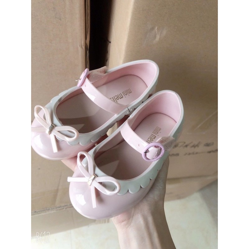 Giày mini melisa