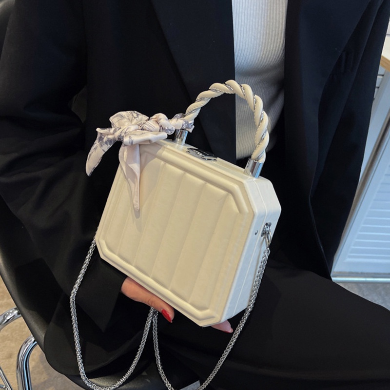 Túi xách messenger IELGY có khóa phối dây xích và khăn lụa đơn giản cho nữ