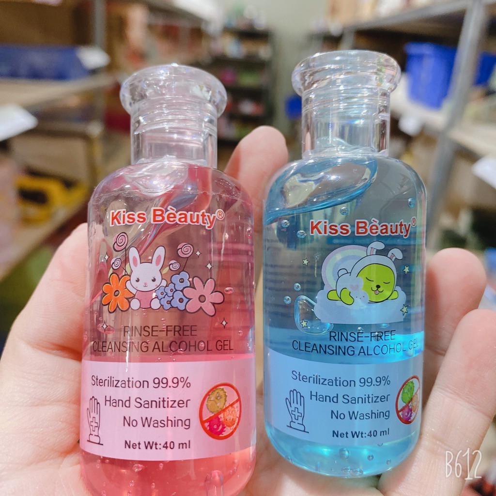 Nước rửa tay khô sạch khuẩn 99% của kissbeauty A209