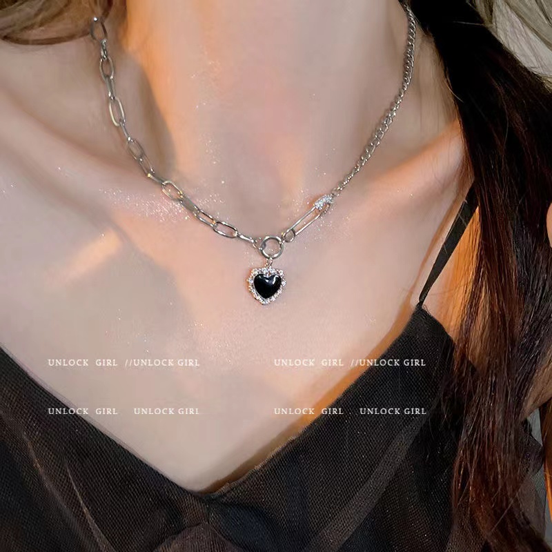 Vòng cổ ngọc trai IF YOU mặt hình trái tim màu đen / bạc / vàng kim phong cách Hàn Quốc