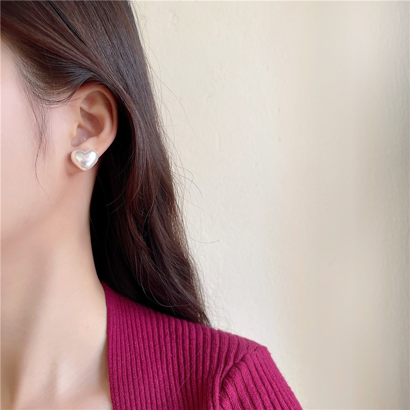 Bông tai trái tim ngọc trai nhân tạo tình yêu