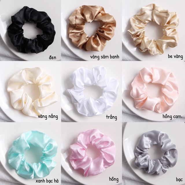 Cột tóc scrunchies satin bóng hot trend