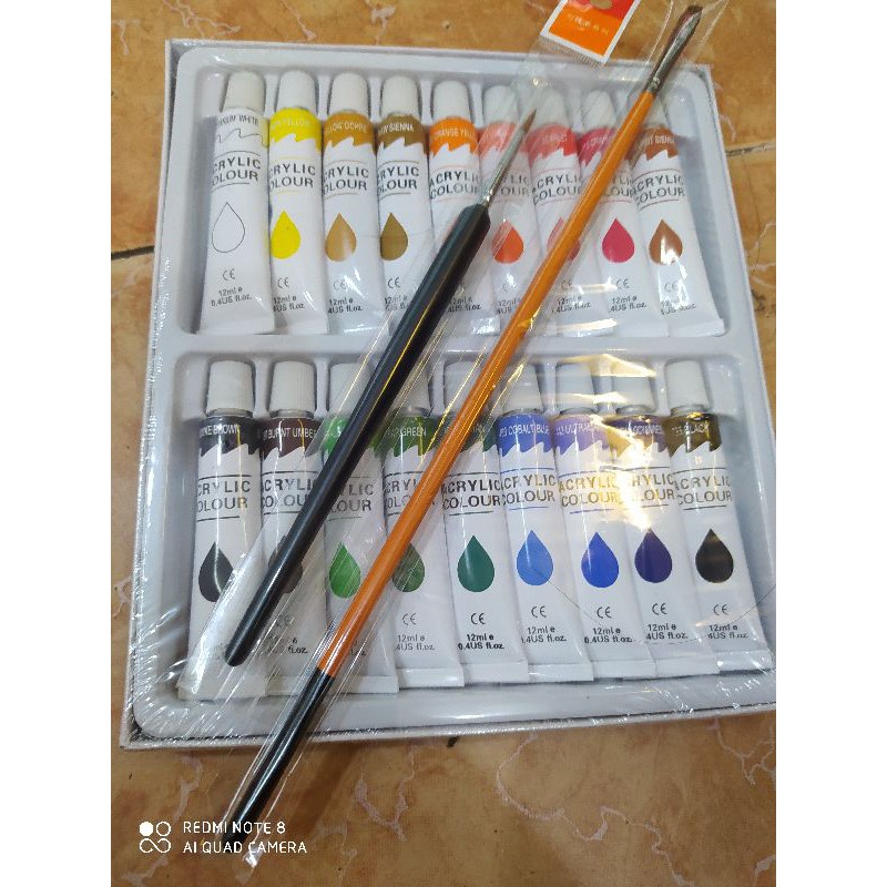 MÀU ACRYLIC 18 MÀU TẶNG KÈM 2 BÚT