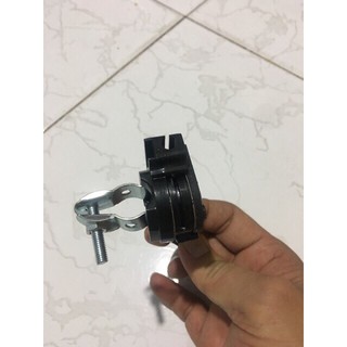 Cò ga chết máy cắt cỏ