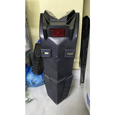 Dè exciter 150 màu carbon kiểu FZ