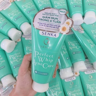 Sữa Rửa Mặt Dành Cho Da Mụn Senka Perfect Whip Acne Care